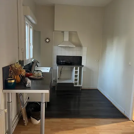 Apartament Deniz Bordeaux